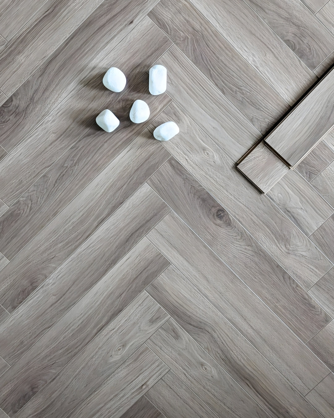 Imperial Herringbone Oak Series