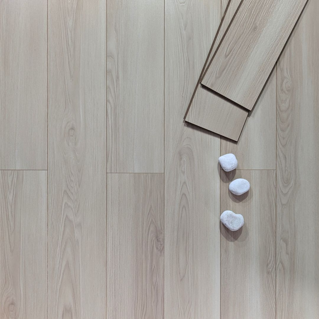 SWISS ALPINE ASH MI-11702 | 8mm Swiss Alpine Laminate (V-Groove, Wax ...